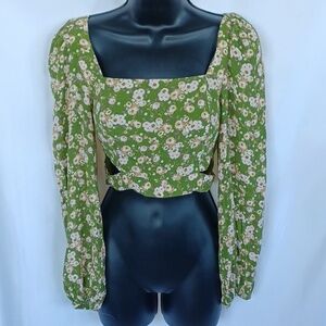 ELODIE floral cropped long sleeve blouse S